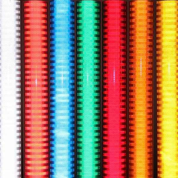 Factory Supply Self-Adhesive Reflective Vinyl Sheeting PVC Prismatic Reflective Film with High-Area Reflection